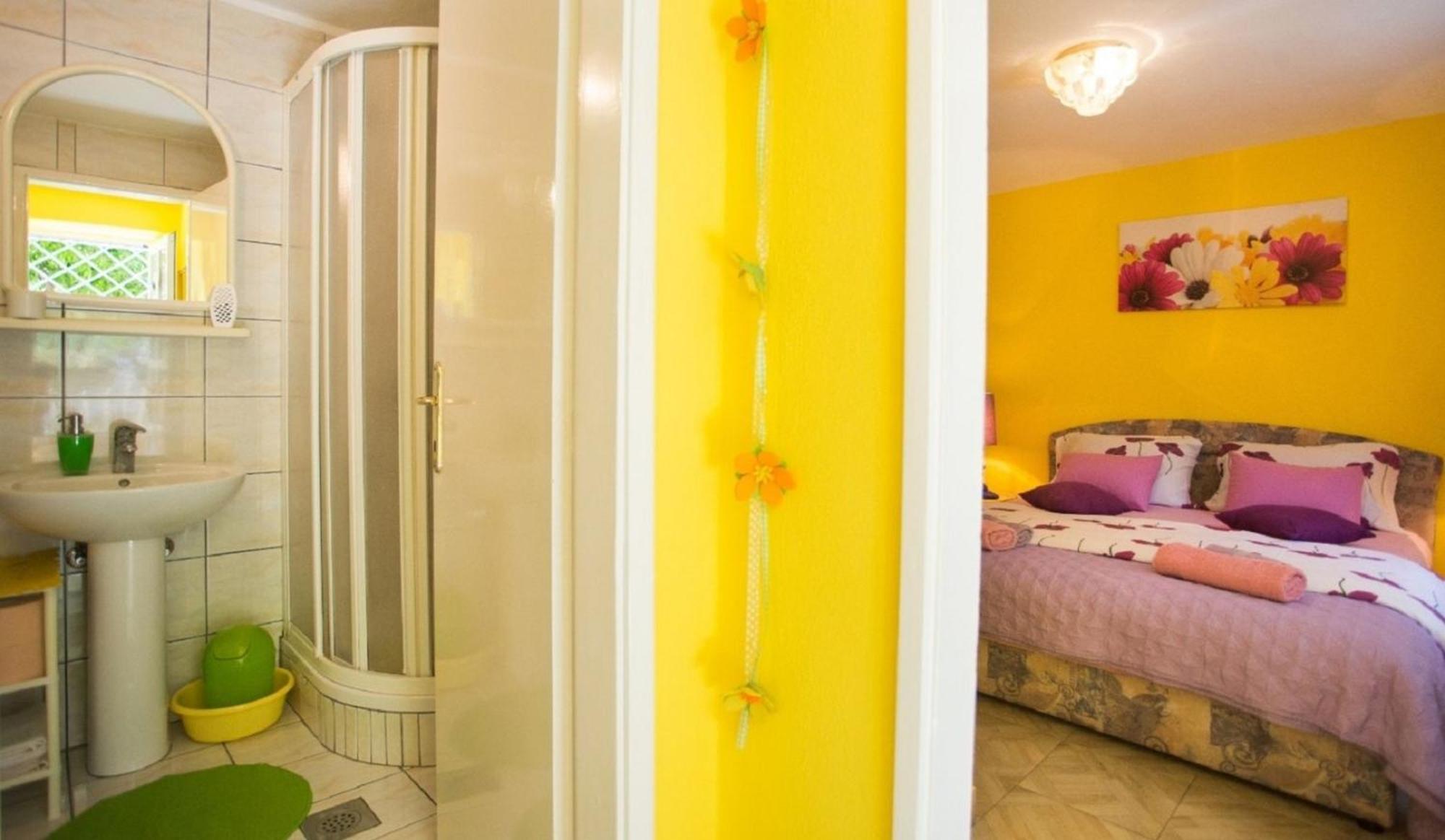Apartment Zelja Оребич Екстер'єр фото